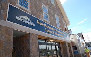 Exterior photo of Hooksett North Bound store